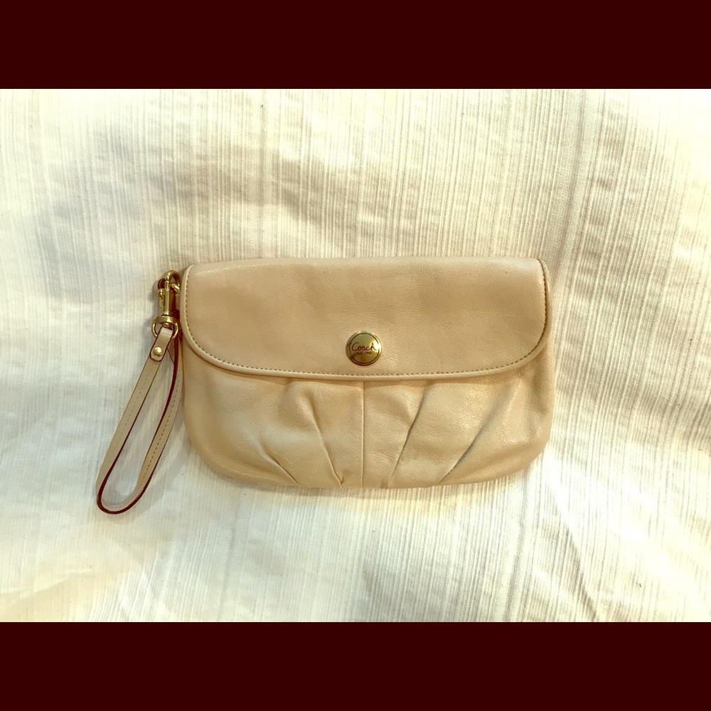 Coach wristlet/wallet
